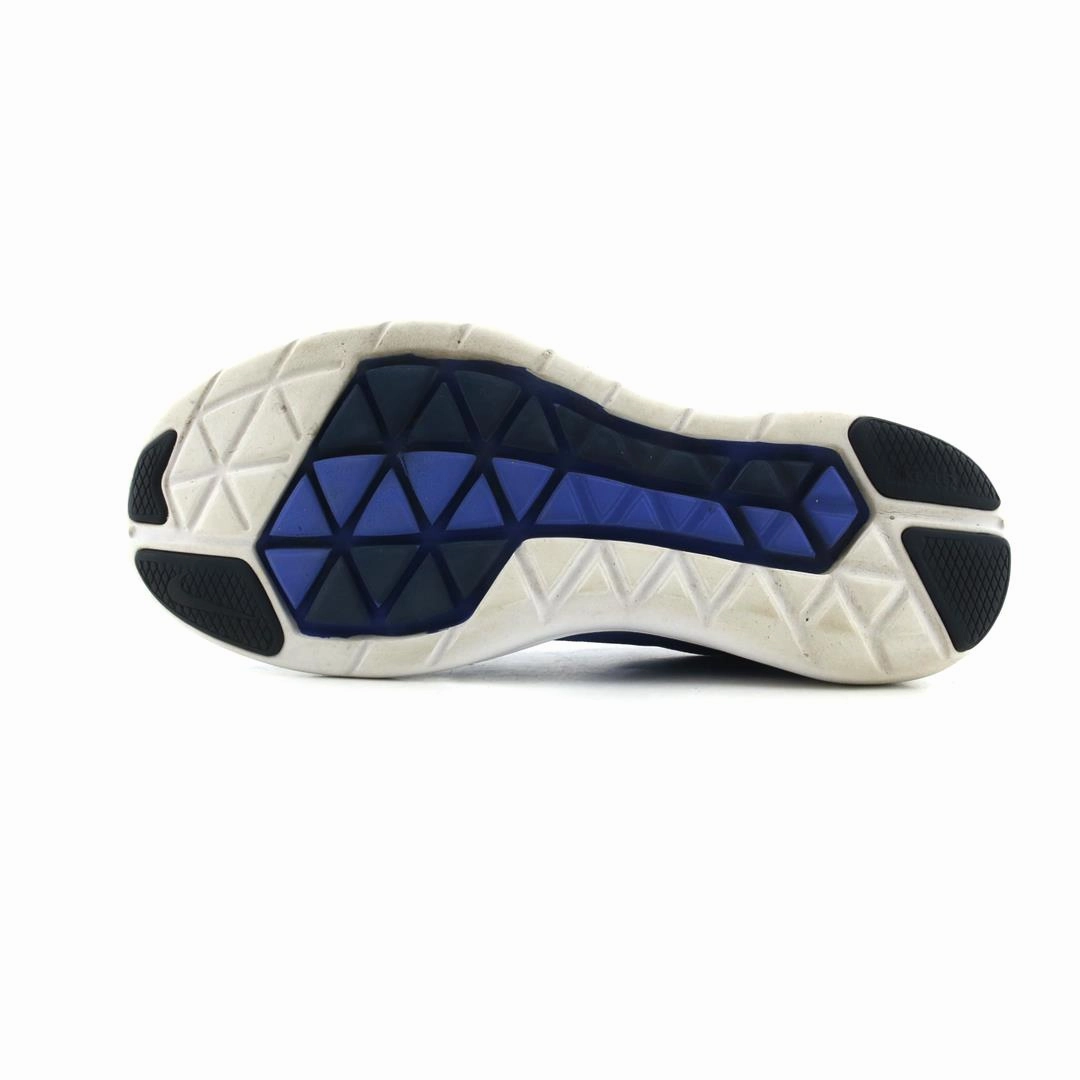 NIKE  FLEX 2016 RN sleek Nike sneaker angles