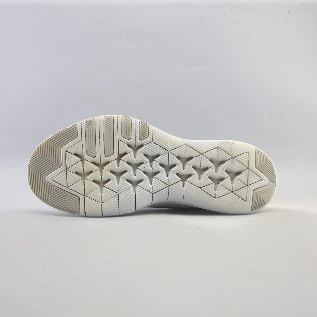 NIKE FLEX TR 6 modern Nike footwear styles