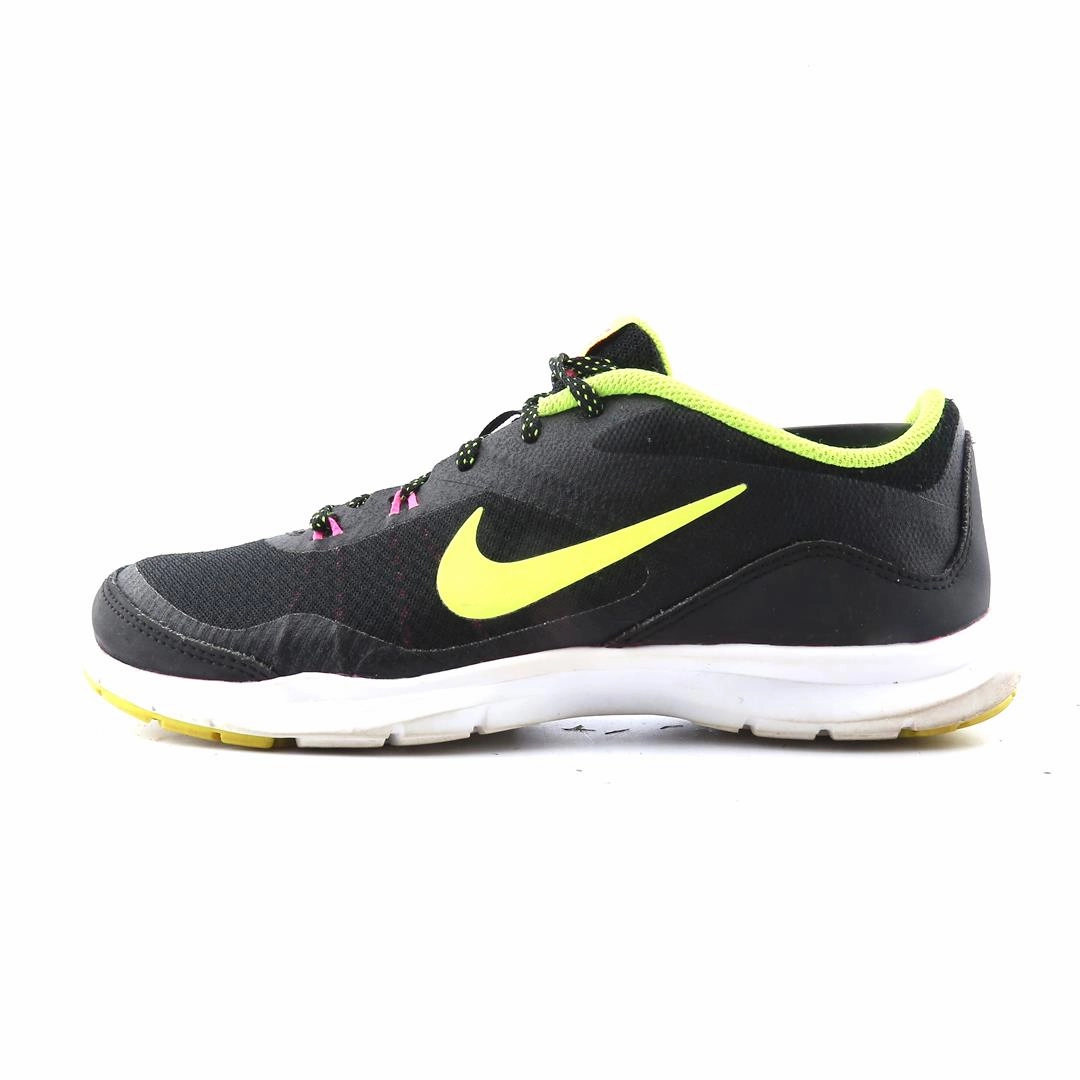 NIKE FLEX TRAINER 5 Nike classic retro sneaker looks