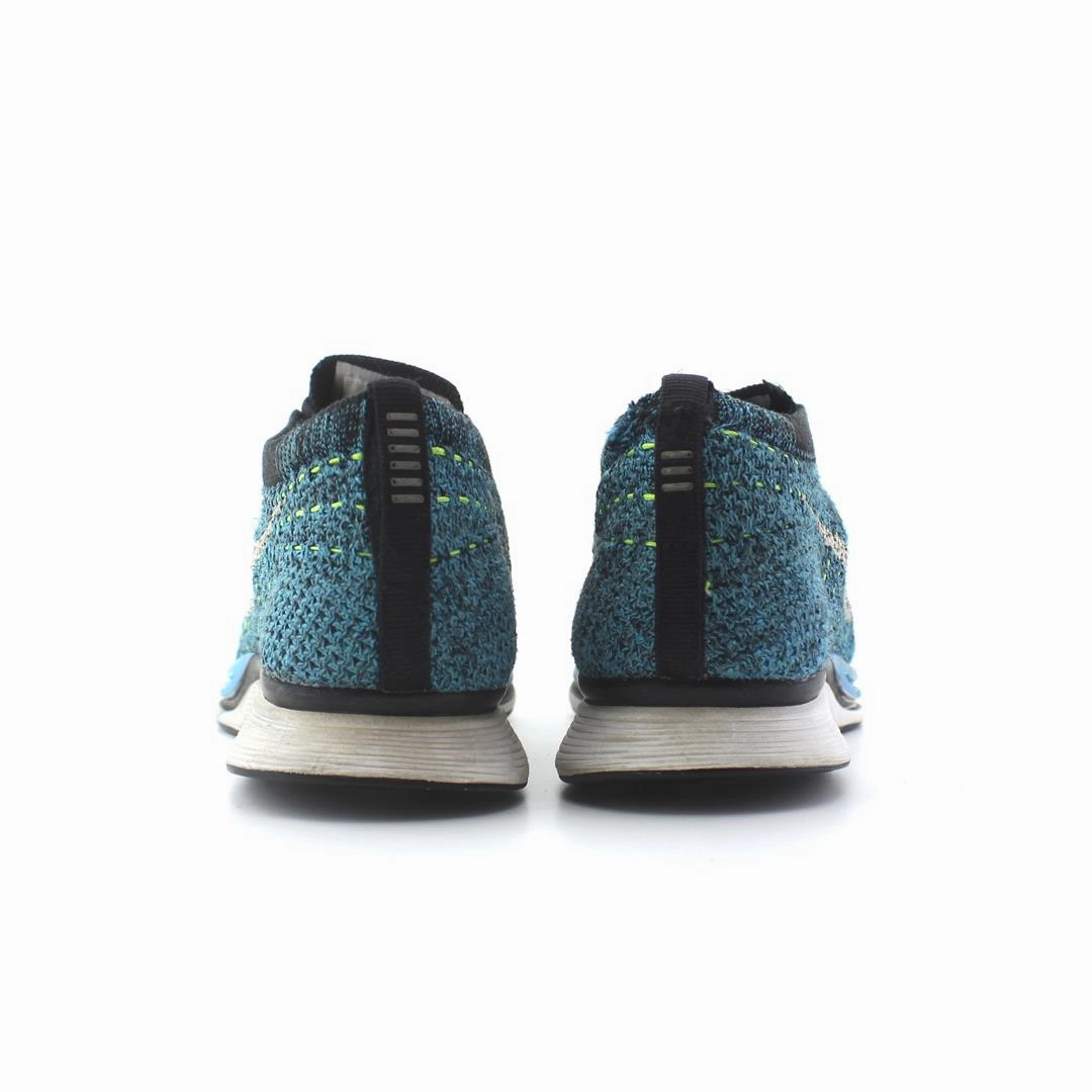 NIKE  FLYKNIT RACER Nike performance shoe shots