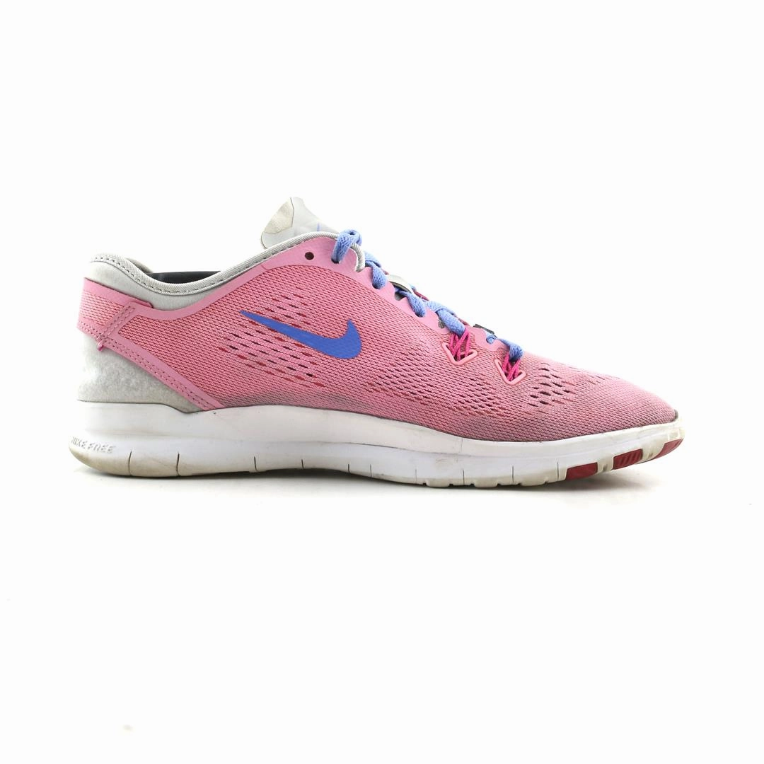 NIKE  FREE 5.0 TR FIT 5 sleek Nike sneaker angles