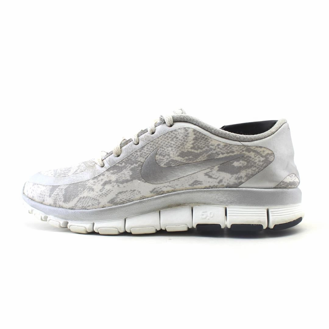 NIKE FREE 5.0 V4 Nike iconic sport shoe silhouettes