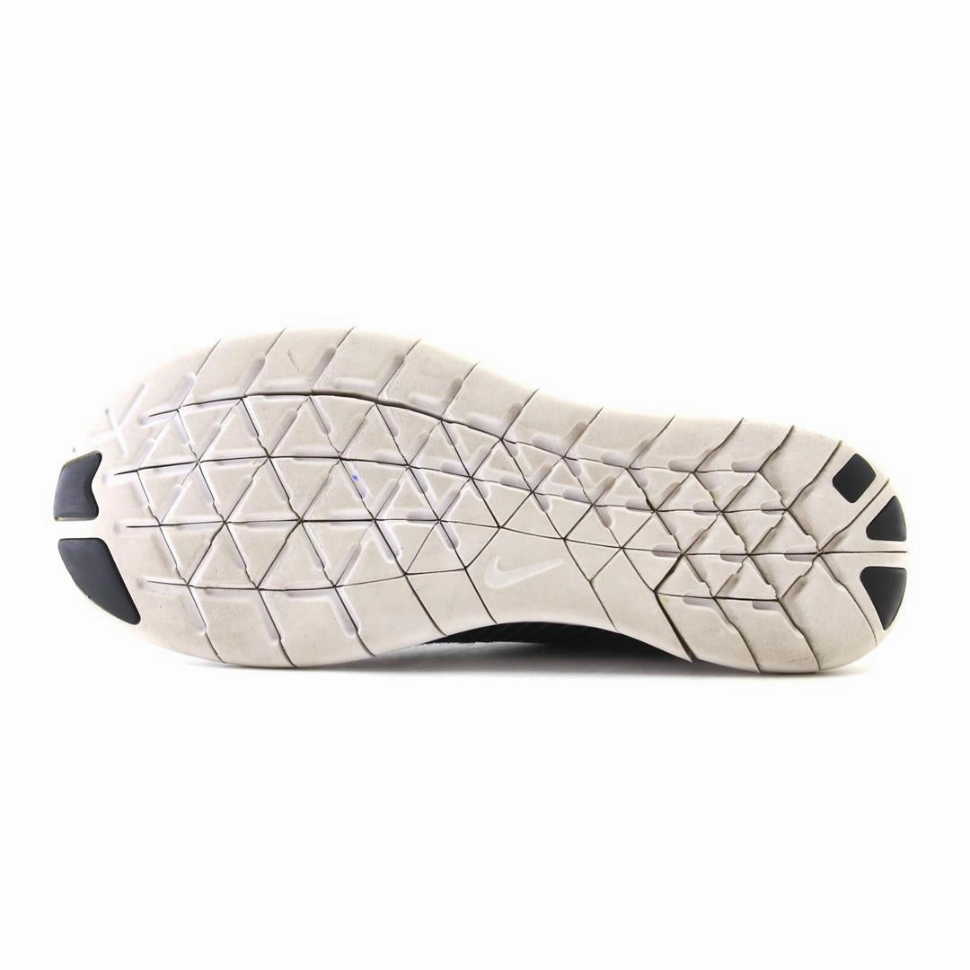 NIKE FREE RN CMTR modern Nike footwear styles