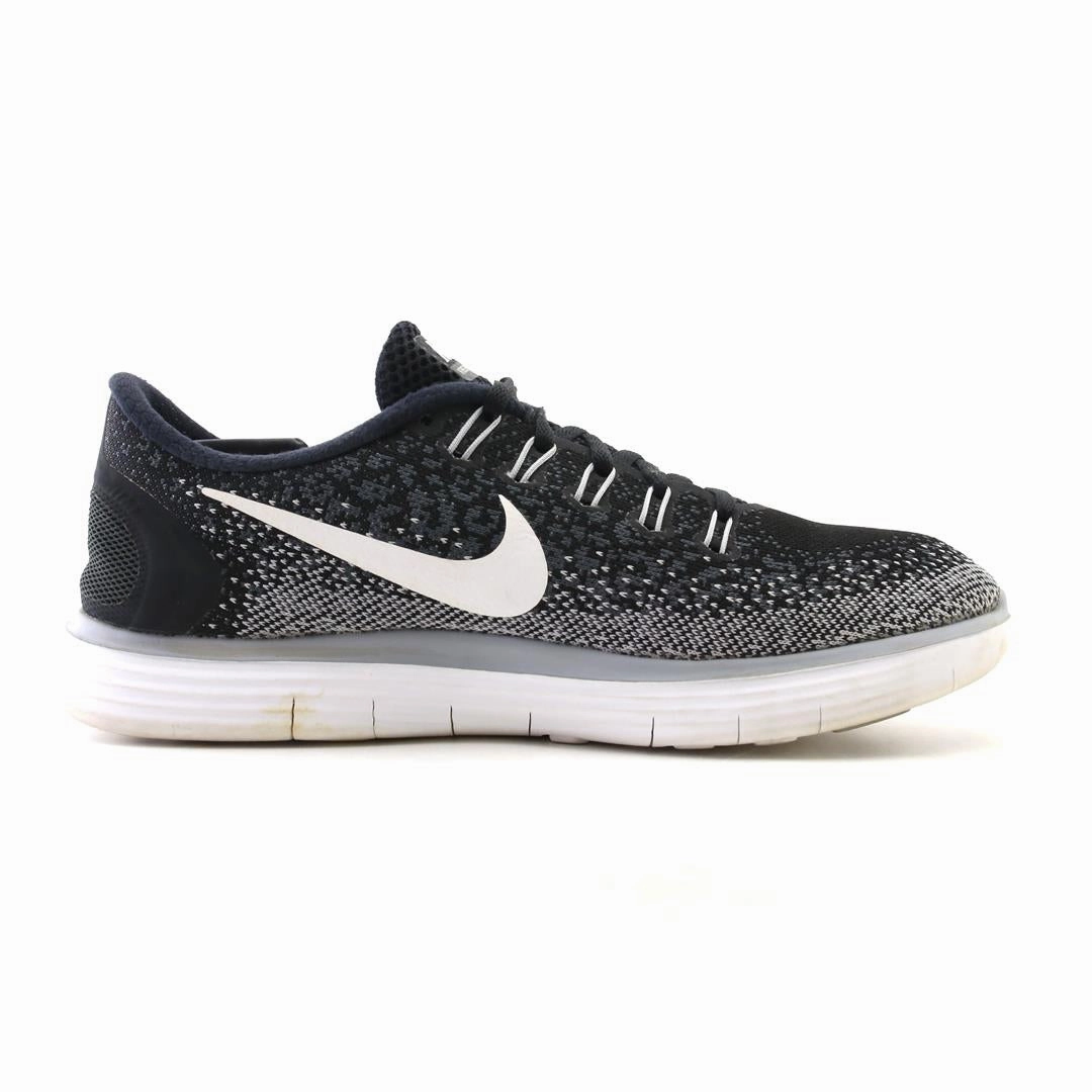 NIKE  FREE RN DISTANCE vibrant Nike shoe colors