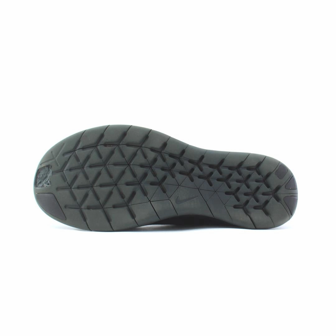 NIKE FREE RN vibrant Nike shoe colors