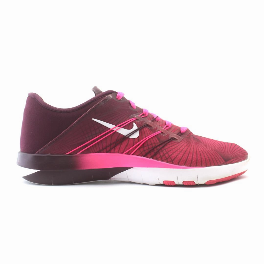 NIKE FREE TR 6 vibrant Nike shoe colors