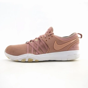 NIKE FREE TR 7 Nike iconic sport shoe silhouettes