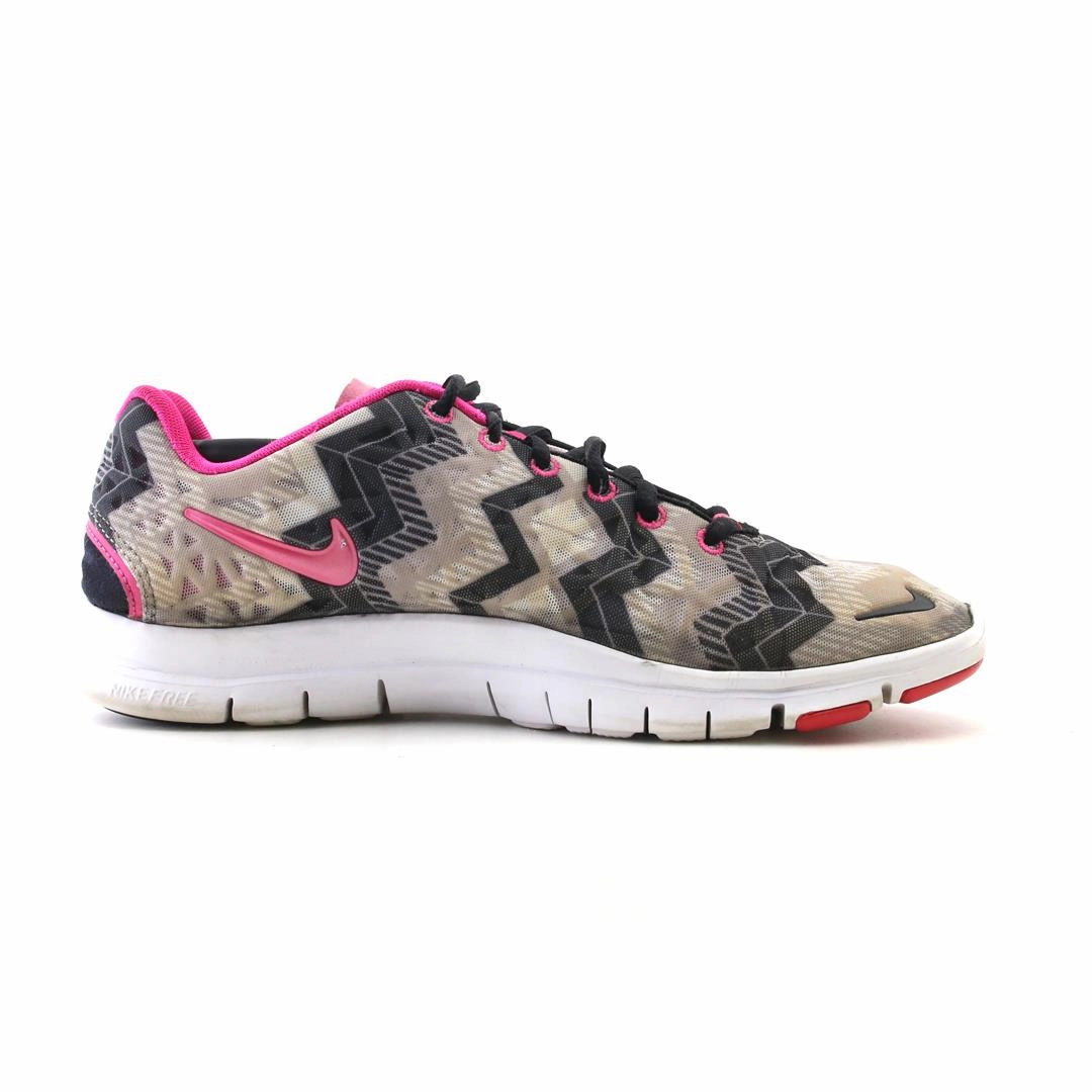NIKE FREE TR FIT 3 vibrant Nike shoe colors