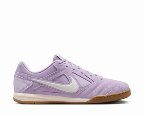 Nike Gato "Hydrangeas" Nike men??s athletic shoes with versatile design