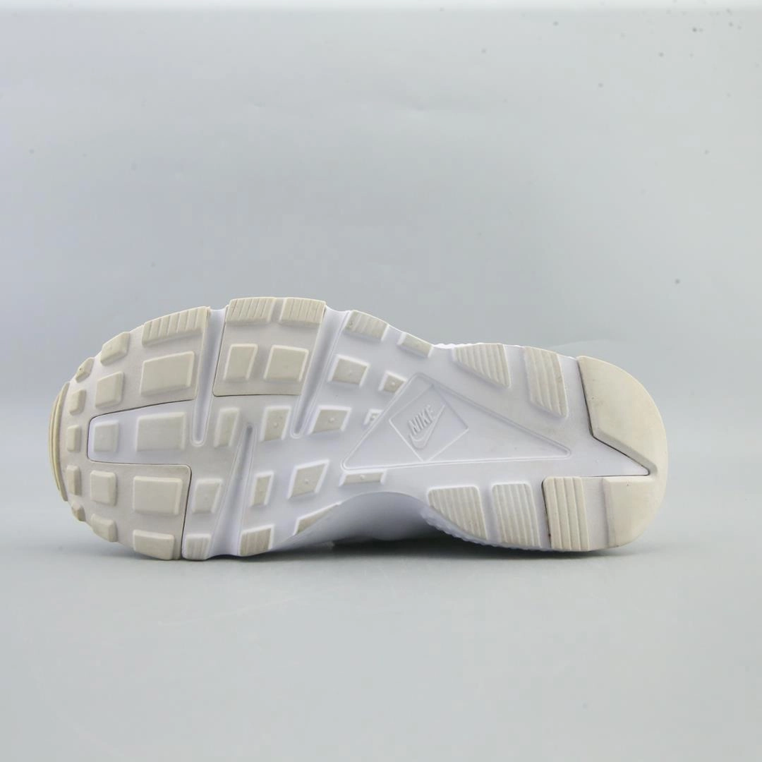 NIKE HUARACHE RUN Nike casual shoe imagery