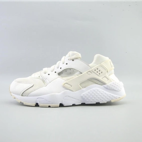 NIKE HUARACHE RUN Nike comfortable everyday sneakers