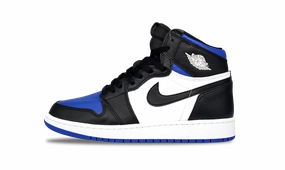 Nike Jordan 1 Retro High Royal Toe 2020 GS (575441-041) Youth Size 5Y-7Y Iconic Jordan 1 sneakers for collectors