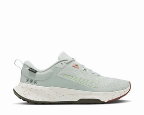 Nike Juniper Trail 2 Gore-Tex Nike men??s athletic shoes with versatile design