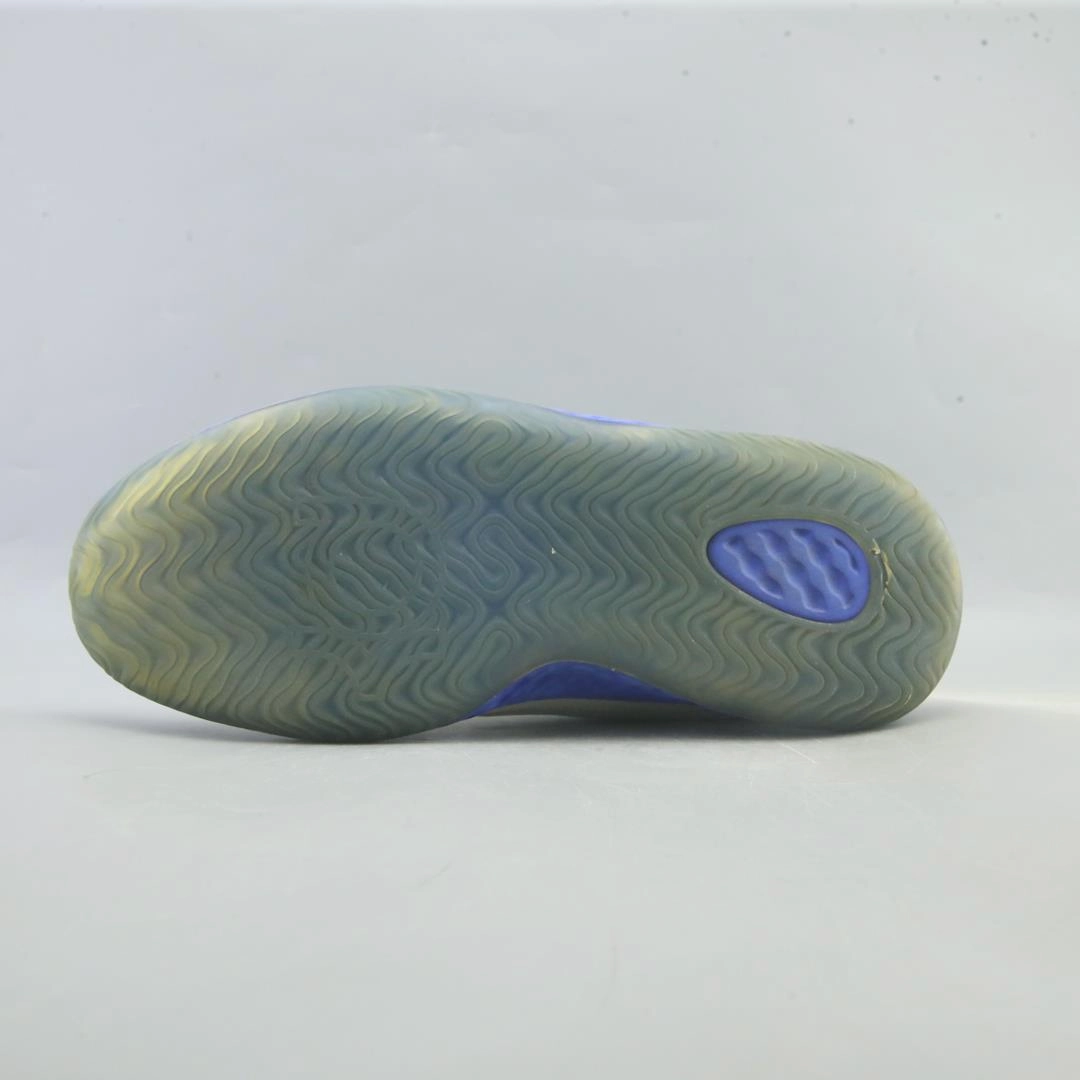 NIKE KD TREY 5 VII modern Nike footwear styles