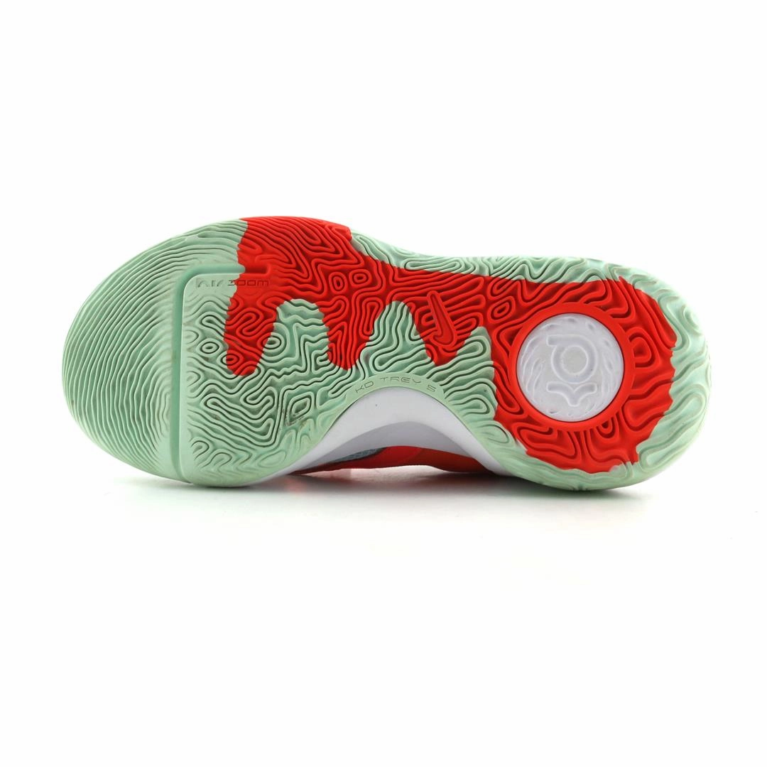 NIKE KD TREY 5 X sleek Nike sneaker angles