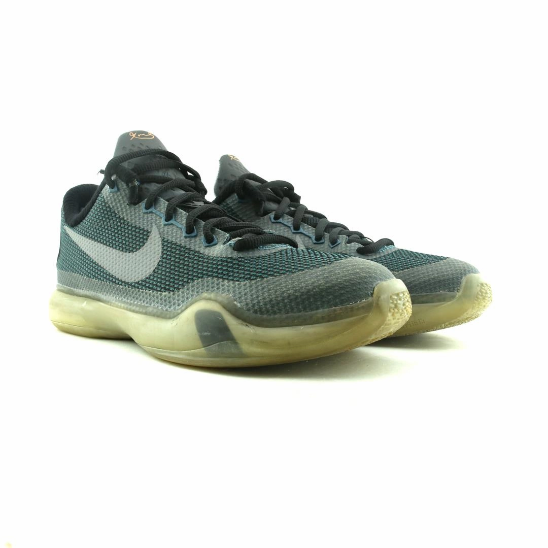 NIKE KOBE BRYANT X 10 modern Nike footwear styles
