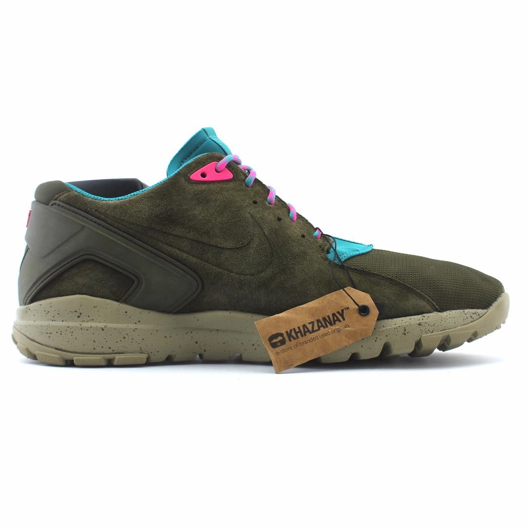 NIKE KOTH ULTRA LOW vibrant Nike shoe colors