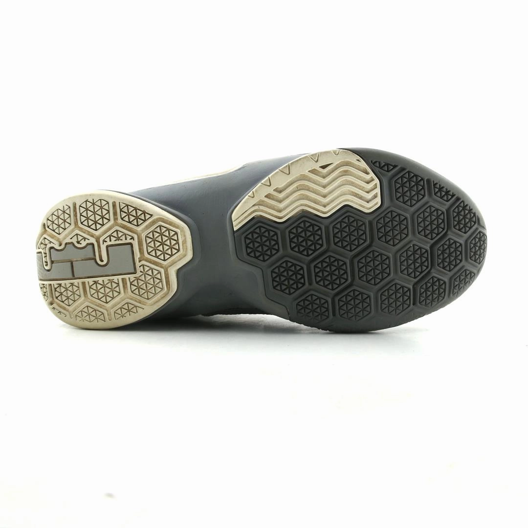 NIKE LEBRON JAMES 23 sleek Nike sneaker angles