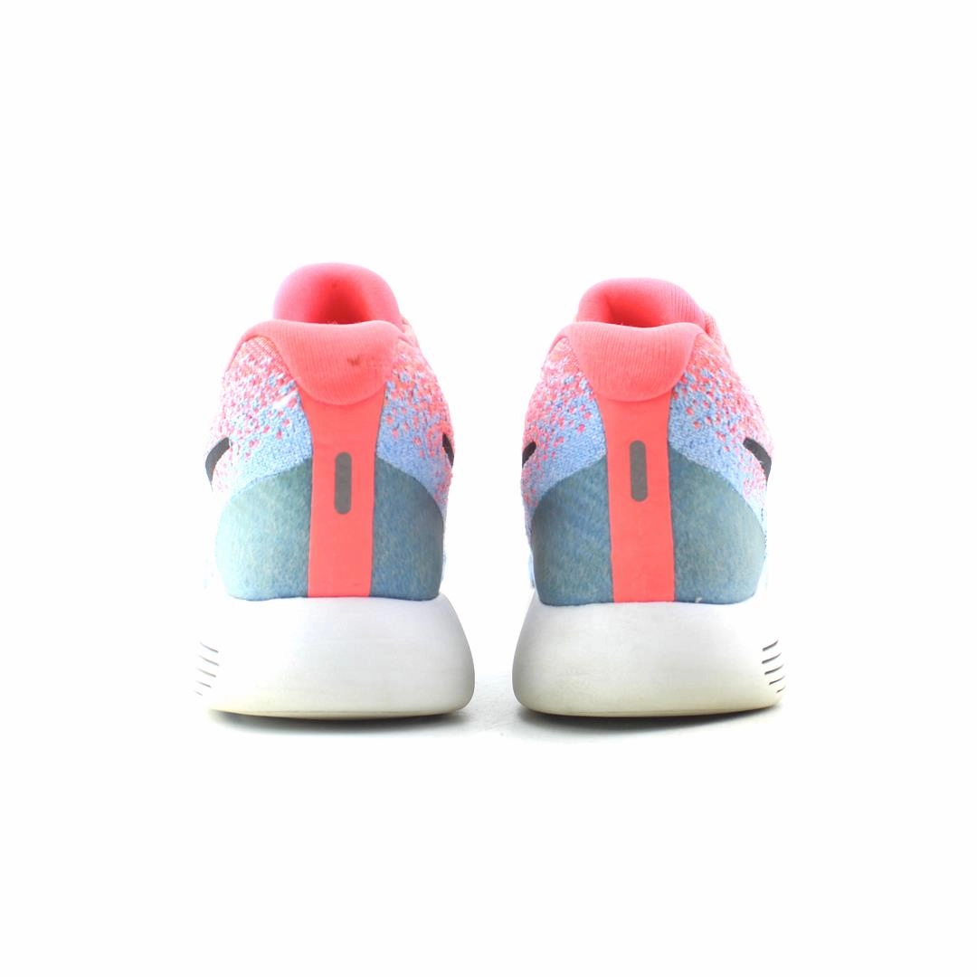 NIKE LUNAREPIC LOW FLYKNIT 2 modern Nike footwear styles