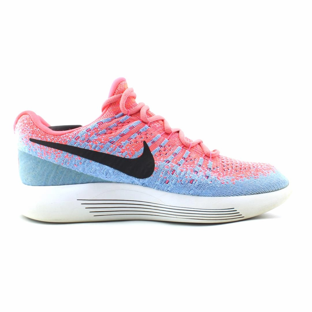NIKE LUNAREPIC LOW FLYKNIT 2 modern Nike footwear styles
