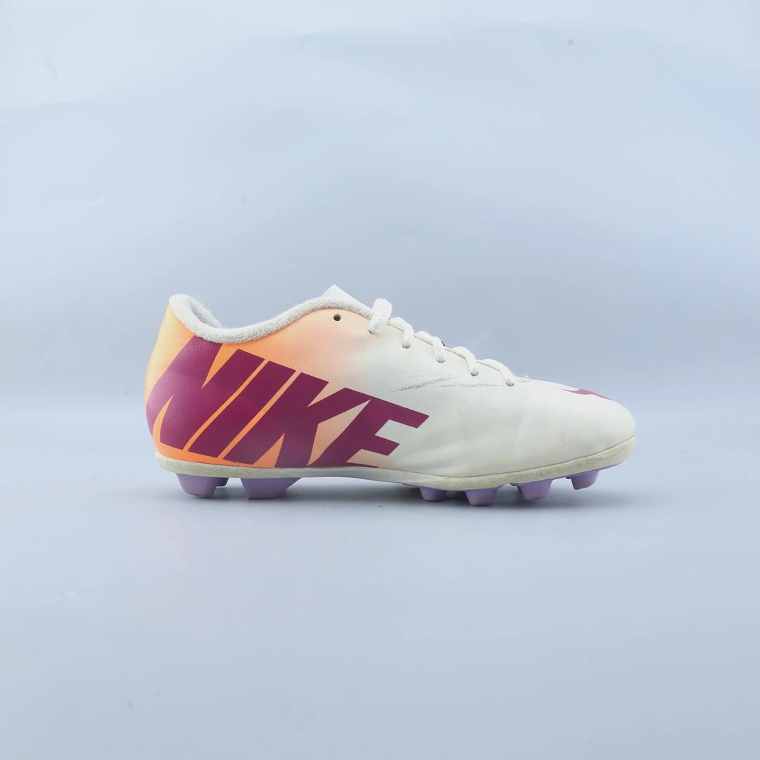 NIKE MERCURIAL VAPOR 16 PRO TF Nike casual shoe imagery