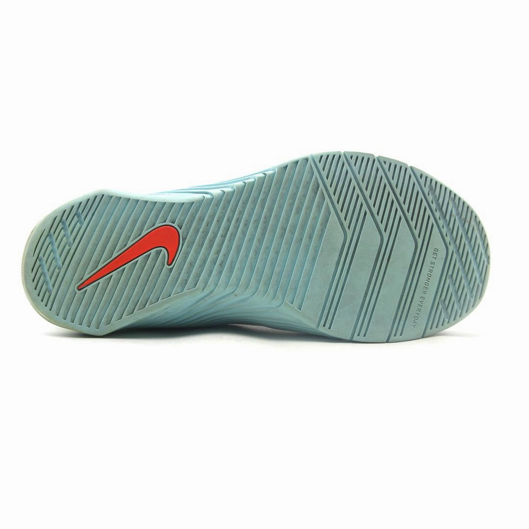 NIKE METCON 6 vibrant Nike shoe colors