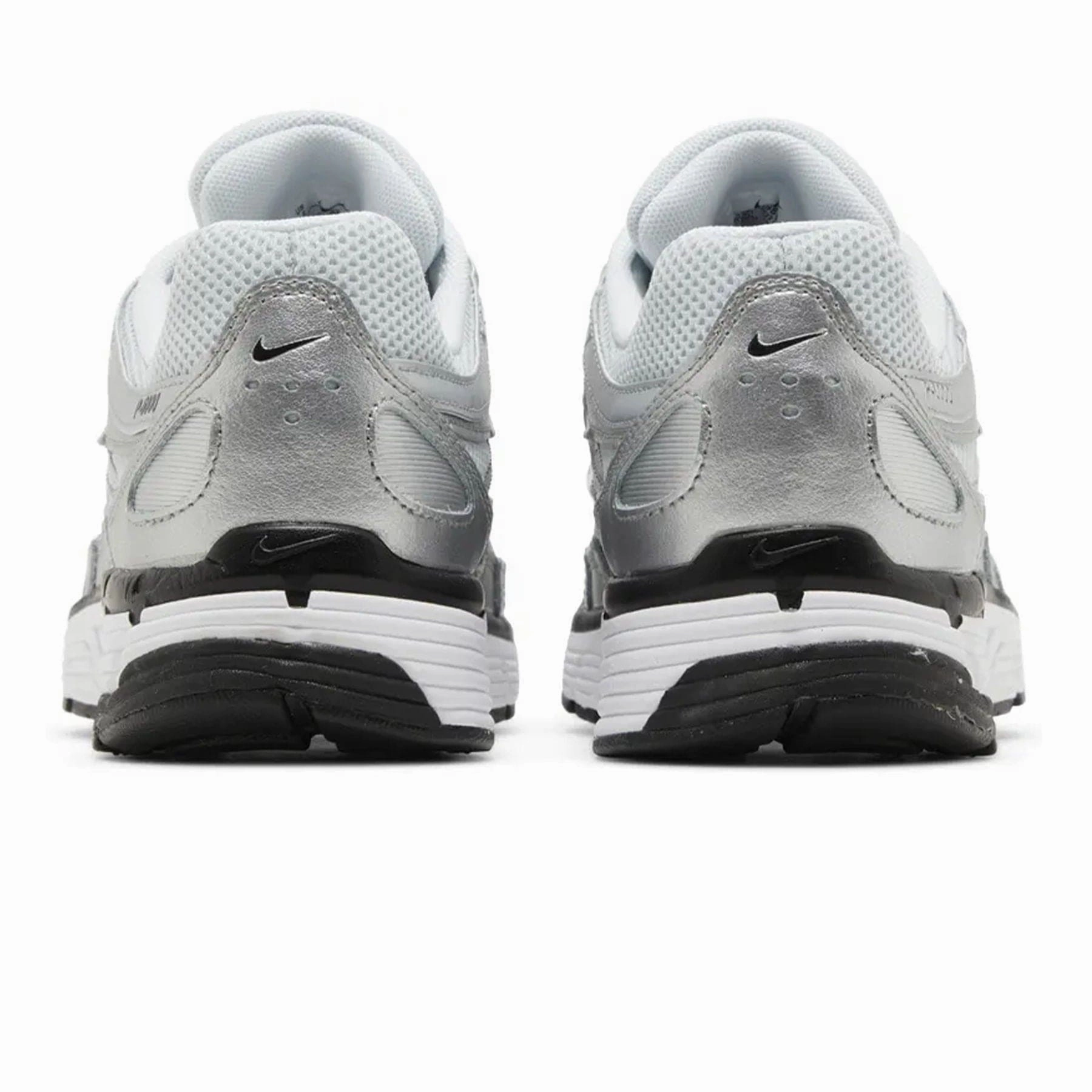 Nike P-6000 Wmns 'Metallic Silver' P6000 edition