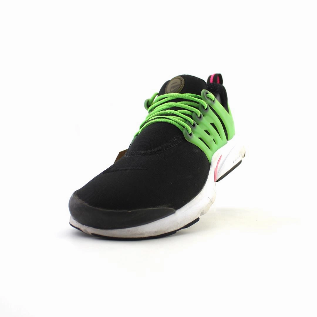 NIKE  PRESTO GS vibrant Nike shoe colors