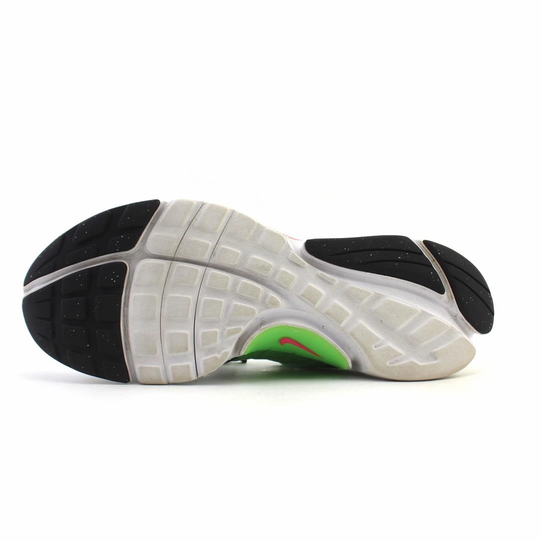 NIKE  PRESTO GS vibrant Nike shoe colors
