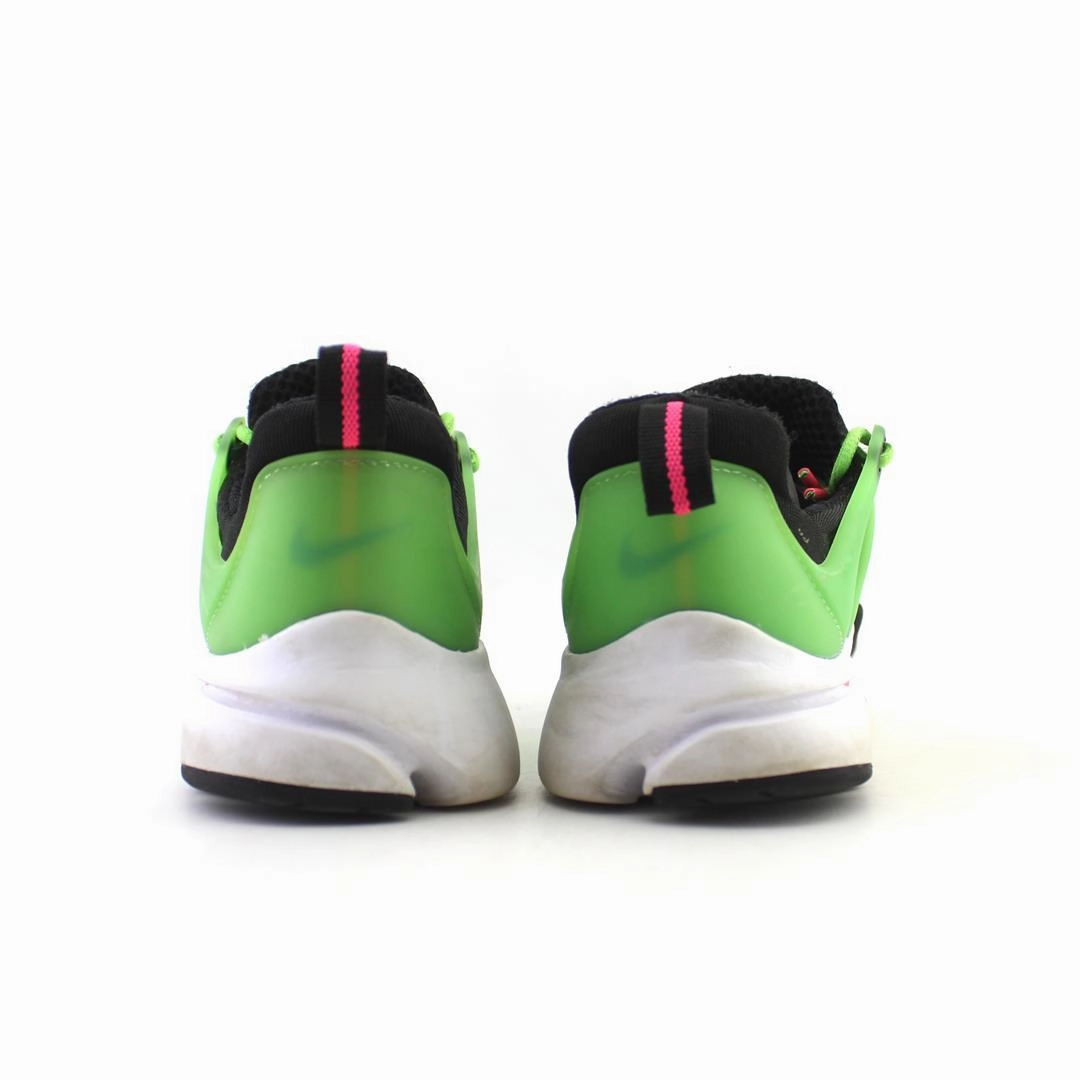 NIKE  PRESTO GS vibrant Nike shoe colors