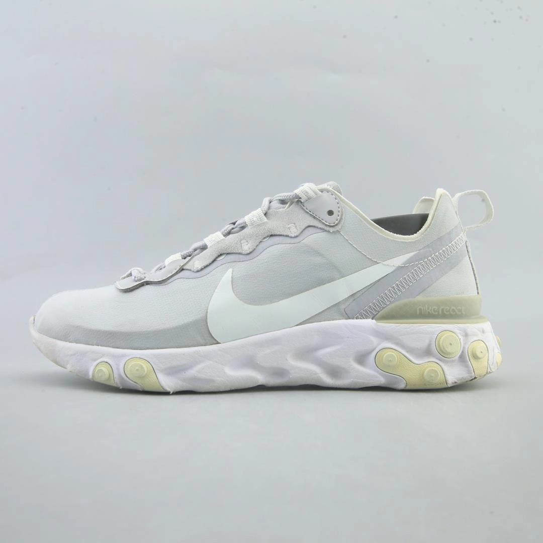 NIKE  REACT ELEMENT 55 Nike supportive fitness footwear