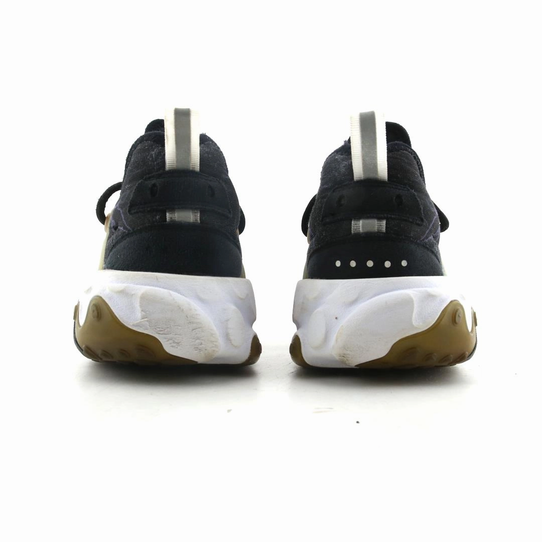 NIKE REACT PRESTO Nike performance shoe shots