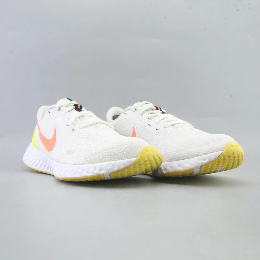 NIKE REVOLUTION 5 Nike outdoor shoe designs