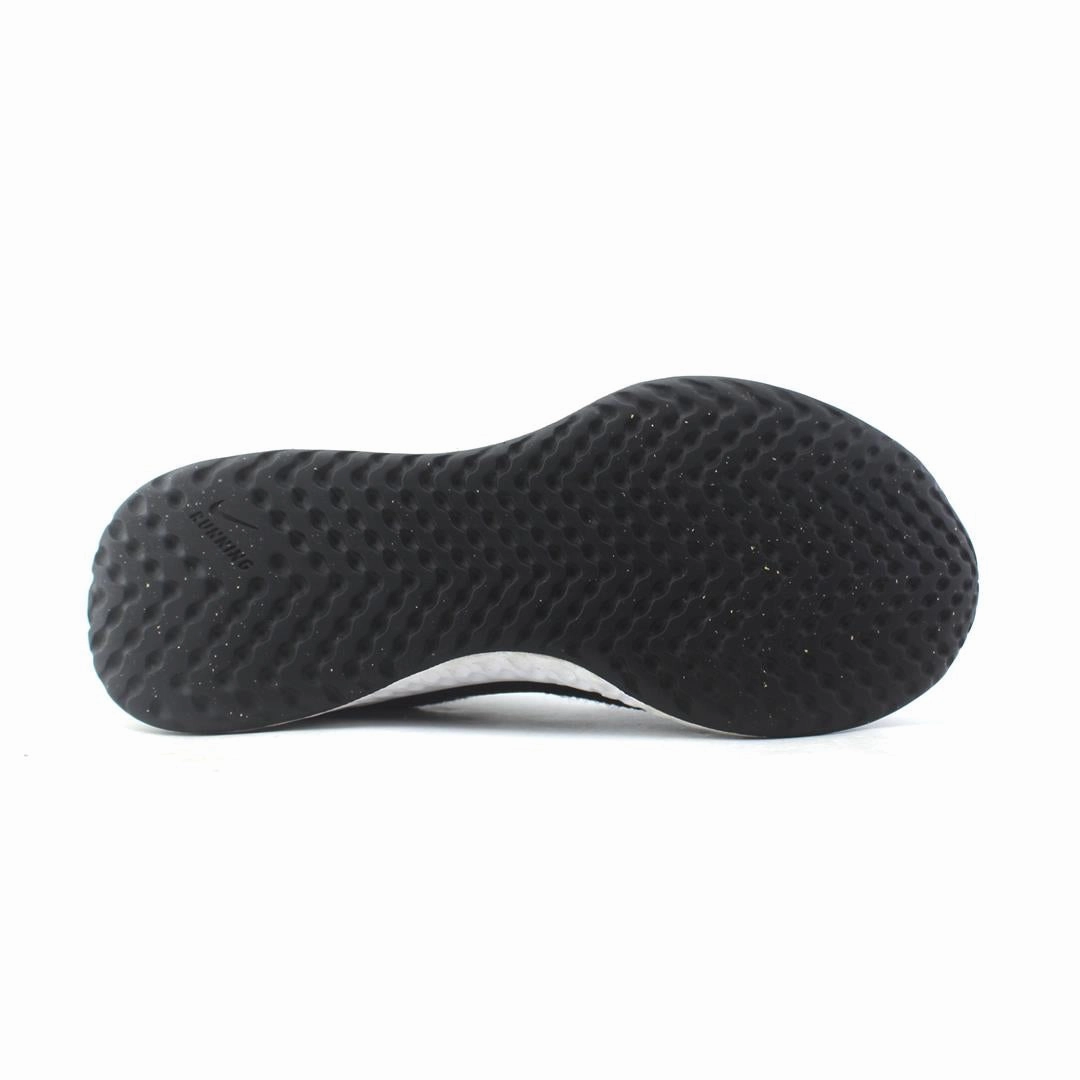 NIKE REVOLUTION 5 Nike performance shoe shots