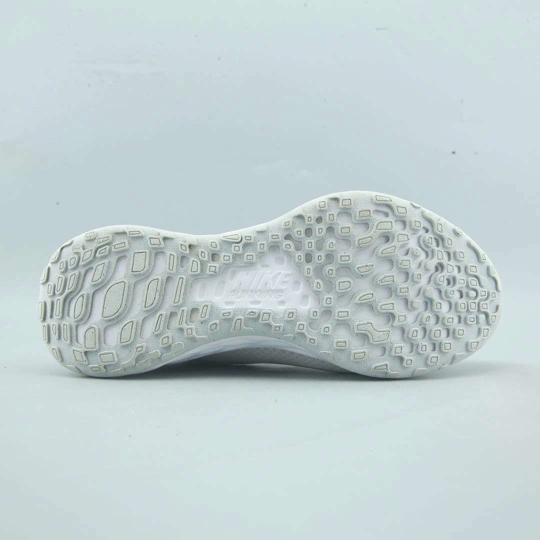 NIKE REVOLUTION 6 Nike casual shoe imagery