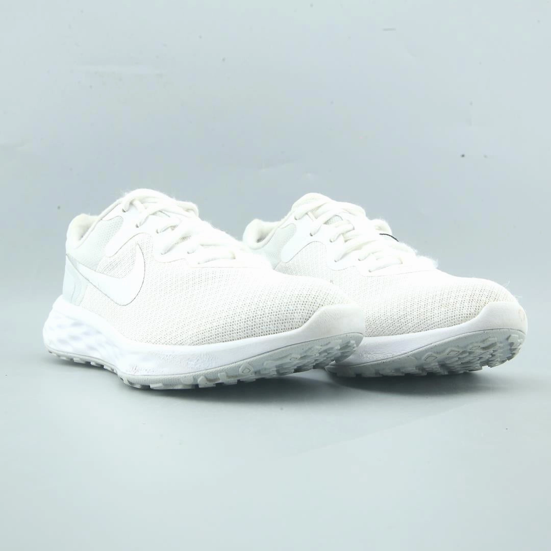 NIKE REVOLUTION 6 Nike casual shoe imagery