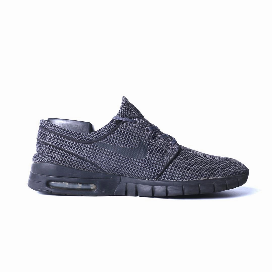 NIKE  SB STEFAN JANOSKI Nike casual shoe imagery