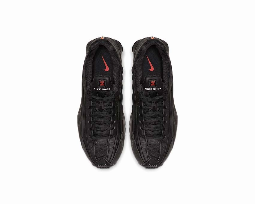 Nike Shox R4 Nike Women??s everyday sneakers