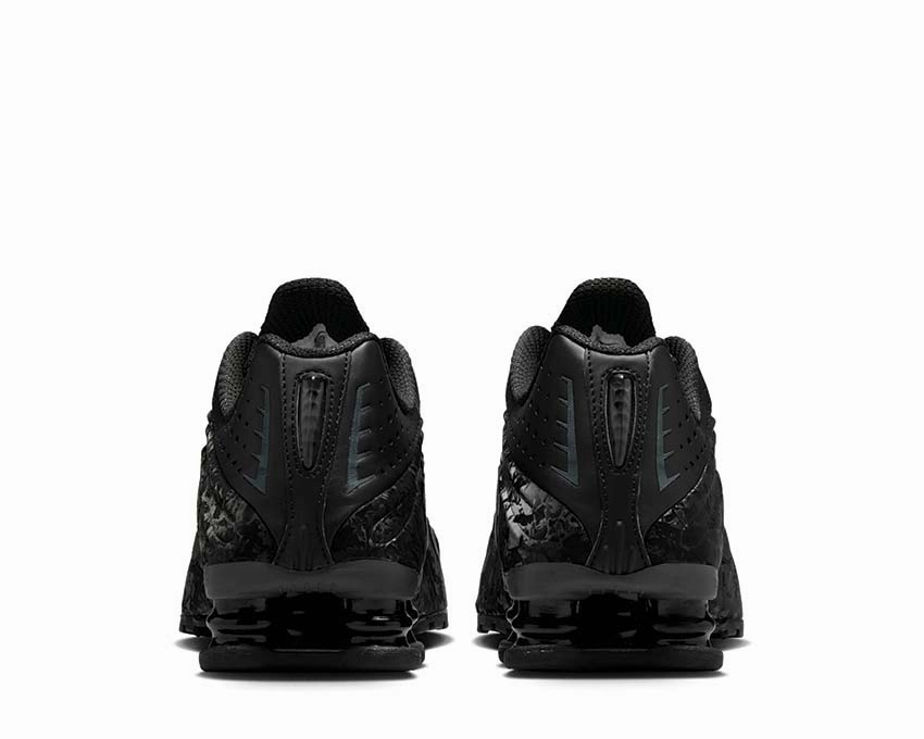 Nike Shox R4 W "Black Floral" Nike Women??s everyday sneakers