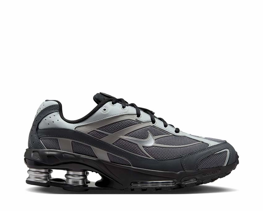 Nike Shox Ride 2 "Graphite" Nike men??s athletic shoes with versatile design