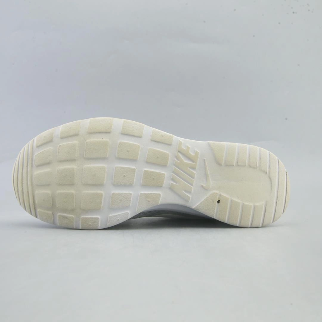 NIKE TANJUN Nike outdoor shoe designs