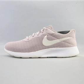 NIKE TANJUN Nike trendy lifestyle shoes