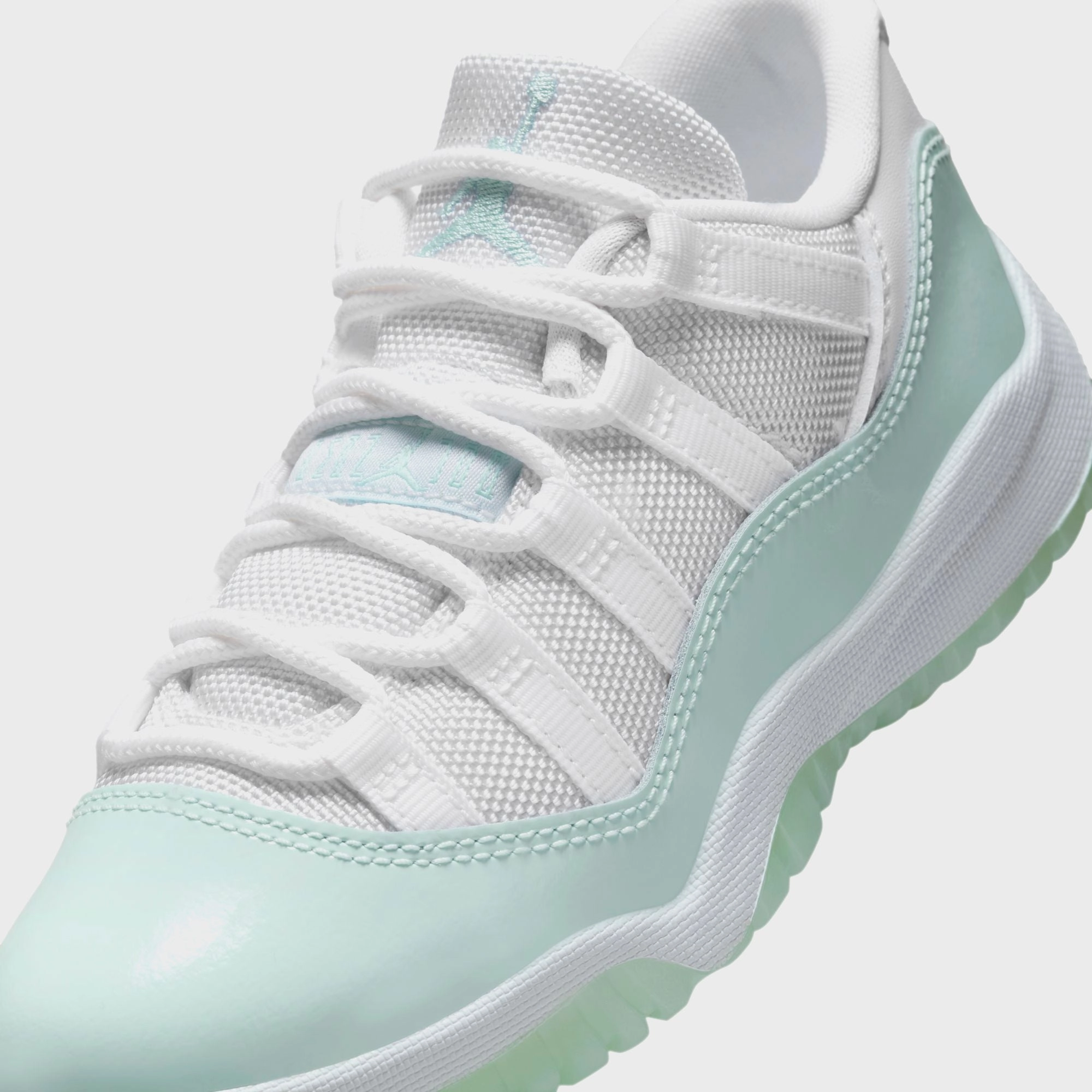 Nike TD Jordan 11 Retro Low - White / Igloo All-day streetwear kicks