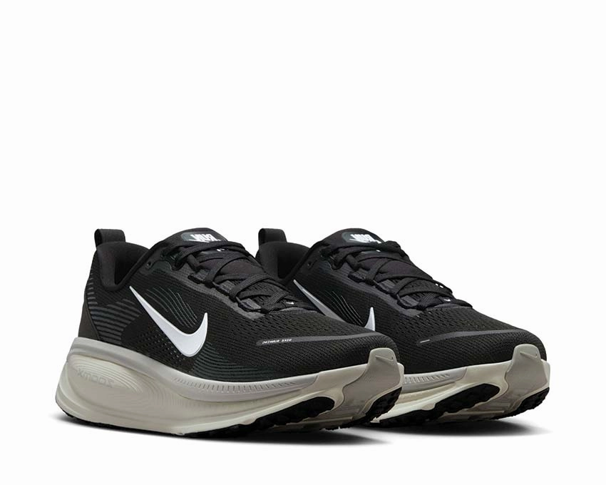 Nike Vomero 18 "Black" Nike Men??s athletic shoes