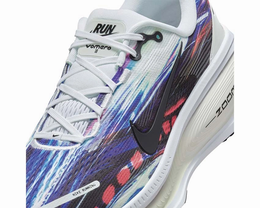 Nike Vomero 18 SE "Light Trails" Nike Men??s athletic shoes