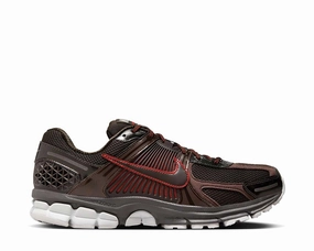 Nike Zoom Vomero 5 Nike Men??s sneakers built for performance and comfort