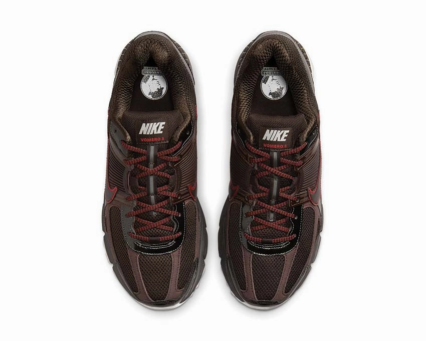 Nike Zoom Vomero 5 Nike Men??s everyday sneakers