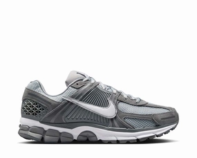 Nike Zoom Vomero 5 "Cool Grey" Nike men??s athletic shoes with versatile design