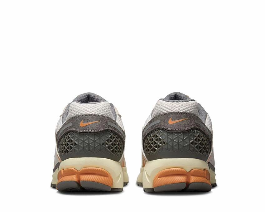 Nike Zoom Vomero 5 "Copper Moon" Nike Men??s athletic shoes