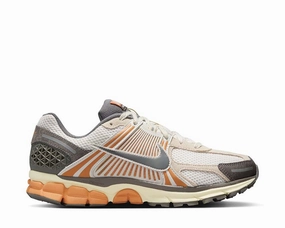 Nike Zoom Vomero 5 "Copper Moon" Nike men??s athletic shoes with versatile design